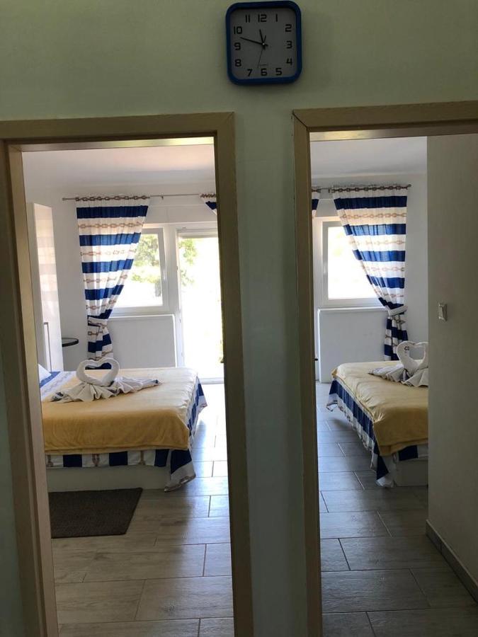 Apartmani Bolero - Obiteljski Odmor Vodice Exteriör bild