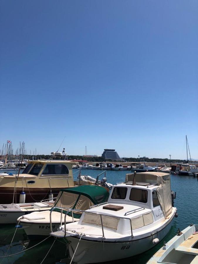 Apartmani Bolero - Obiteljski Odmor Vodice Exteriör bild